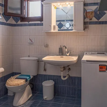 Aloni House Apartamento *