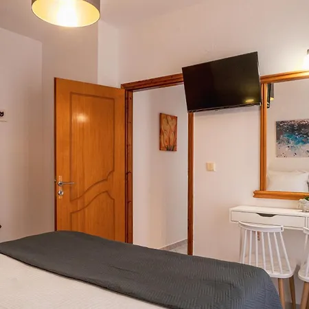 Aloni House Apartment