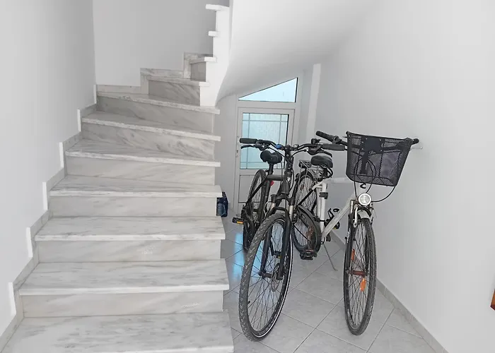 Aloni House * Skiathos Town